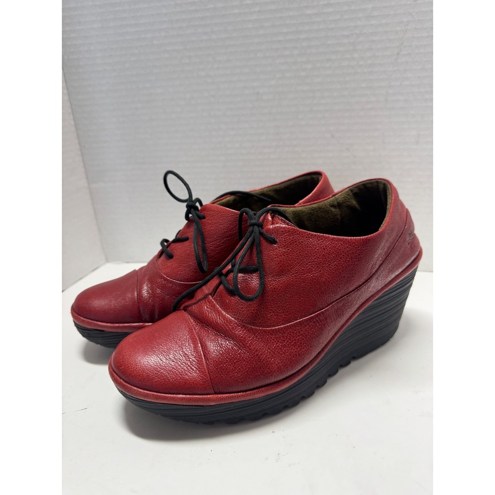 Fly London Red Pebbled Leather Wedge Oxford Lace Up Shoes P500372006 Size 38 7.5